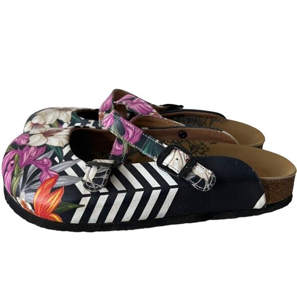 Calcio size 38 EU / 7.5 US Black & Pink Floral Stripe Clogs EUC - Picture 7 of 16